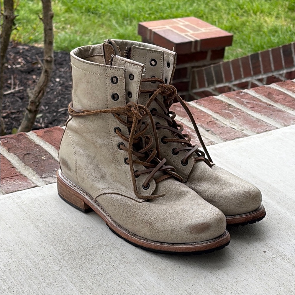 Freebird Manchester Boots - Like New - Size 10